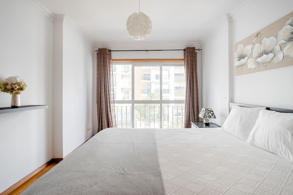 Apartamento Em Lisboa, Perto De Sintra Fontainhas  Luaran gambar